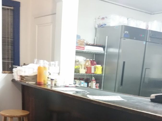 Dave's Carry-Out interior